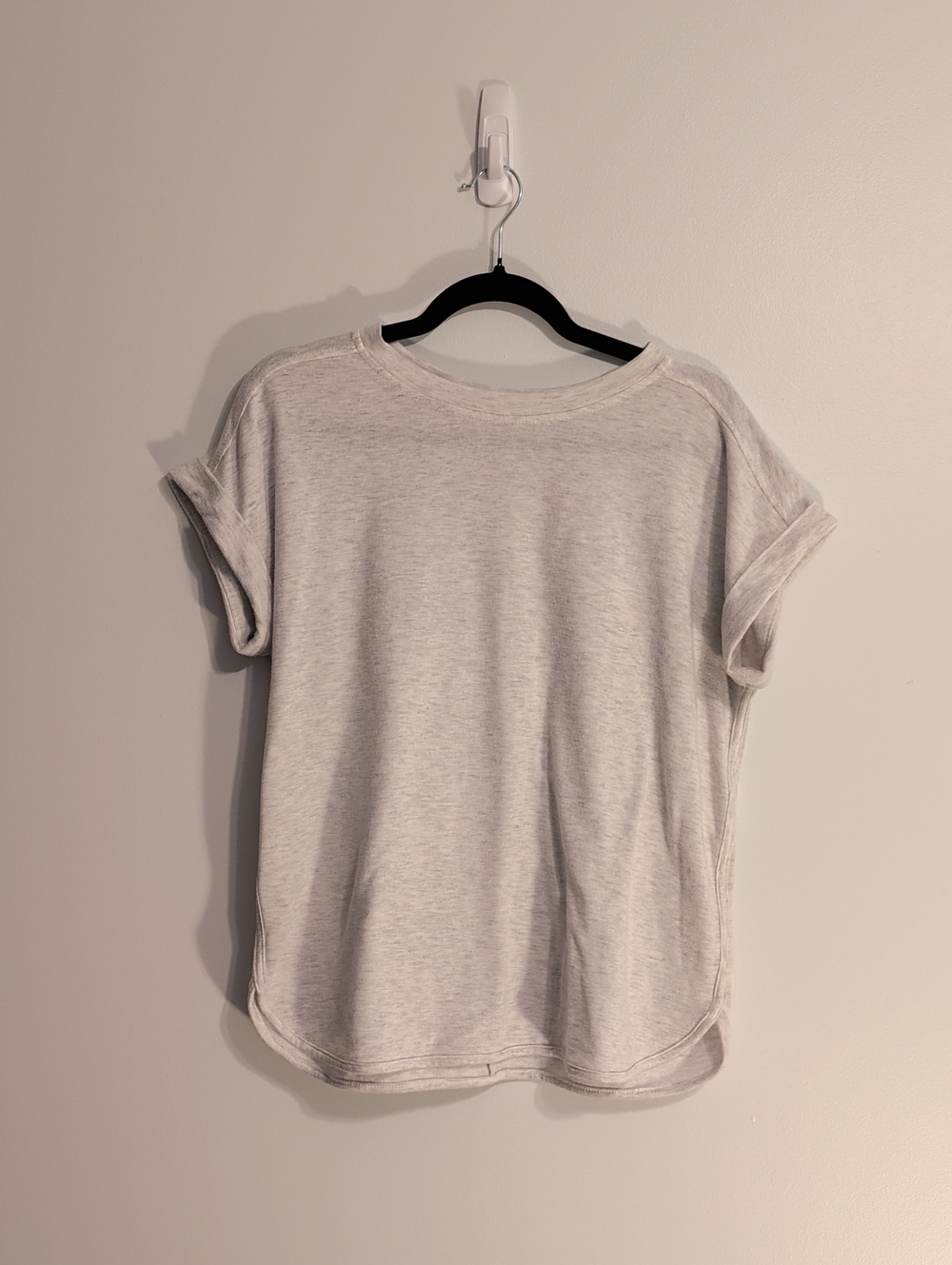 Cupio Heather Light Gray Rolled-Sleeve Tee